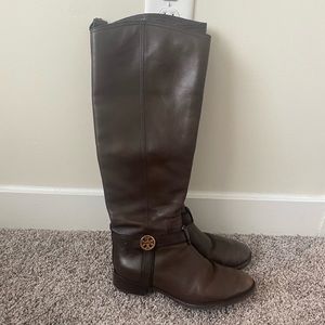Brown leather Tory Burch boots